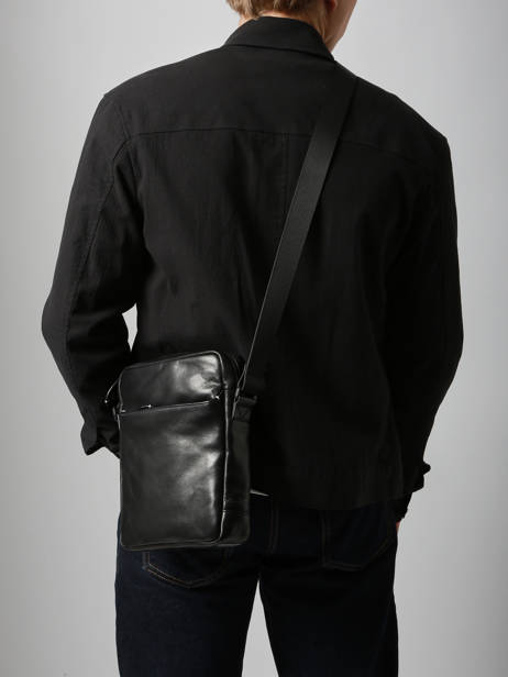 Shoulder Bag Maverick Black urban classic MAVUC817 other view 1