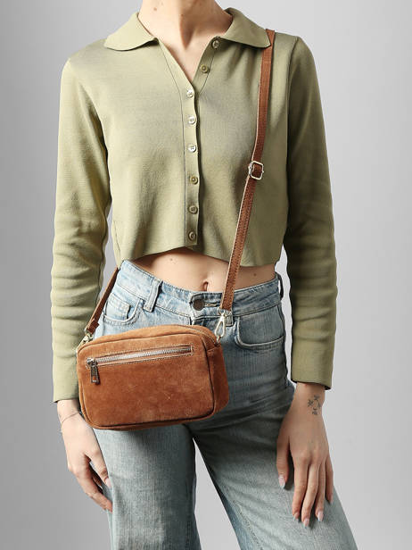 Shoulder Bag Velvet Leather Milano Brown velvet VE25115 other view 1