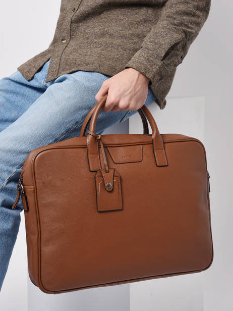 Leather Flandres Briefcase With 17